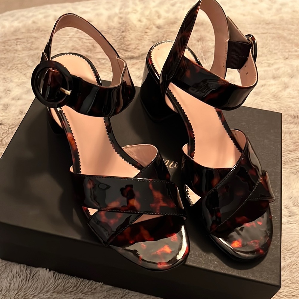 Penny sandal in tortoise